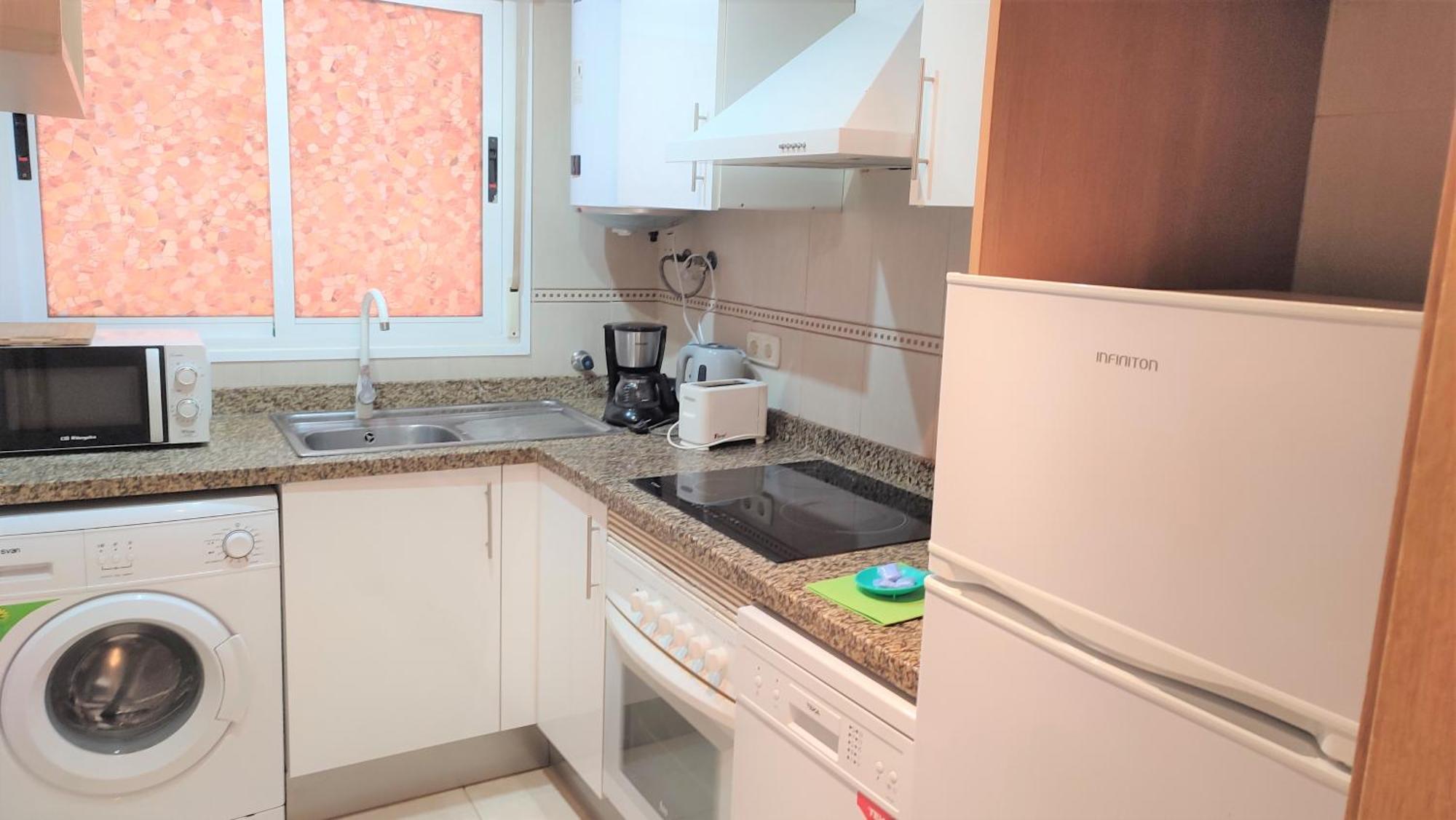 Apartamentos Varios Con 2 Dorm En Marina Dor , La Playa De Amplaries 47 , Vista Lateral Al Mar オロペサ・デル・マール エクステリア 写真