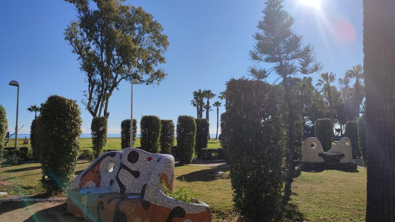 Apartamentos Varios Con 2 Dorm En Marina Dor , La Playa De Amplaries 47 , Vista Lateral Al Mar オロペサ・デル・マール エクステリア 写真