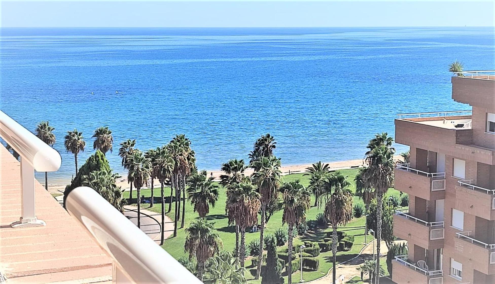 Apartamentos Varios Con 2 Dorm En Marina Dor , La Playa De Amplaries 47 , Vista Lateral Al Mar オロペサ・デル・マール エクステリア 写真