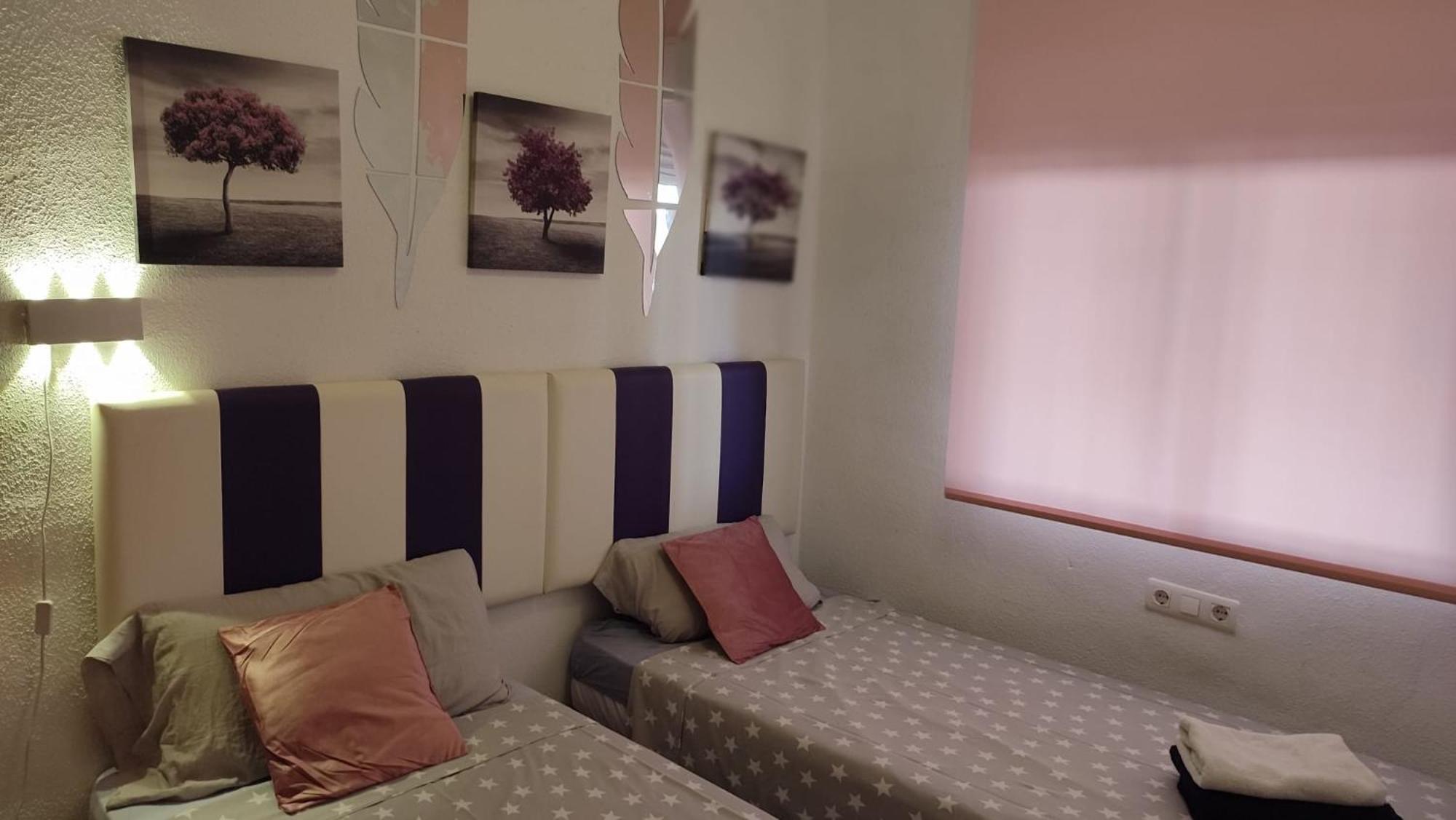 Apartamentos Varios Con 2 Dorm En Marina Dor , La Playa De Amplaries 47 , Vista Lateral Al Mar オロペサ・デル・マール エクステリア 写真