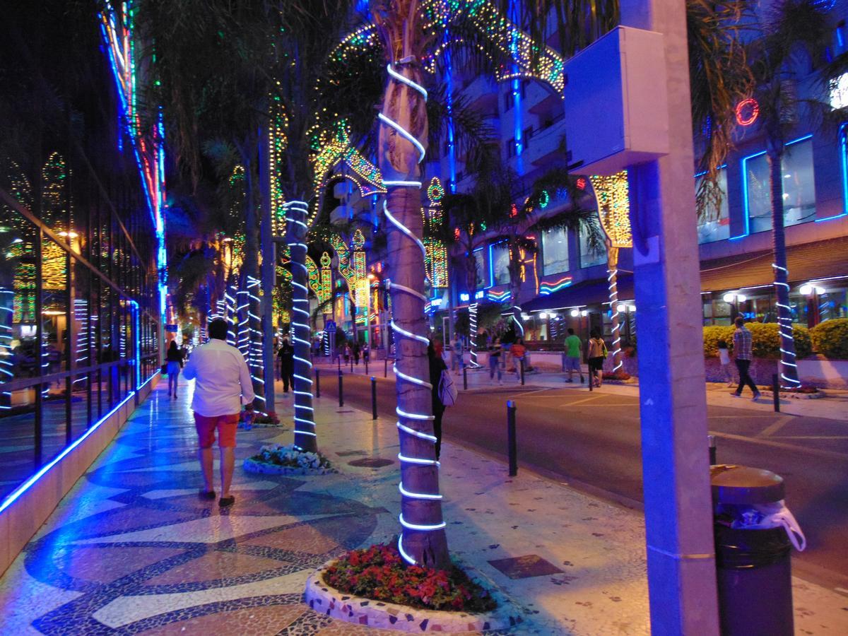 Apartamentos Varios Con 2 Dorm En Marina Dor , La Playa De Amplaries 47 , Vista Lateral Al Mar オロペサ・デル・マール エクステリア 写真