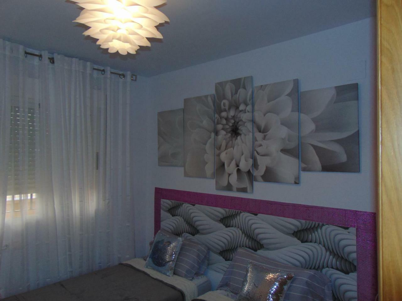 Apartamentos Varios Con 2 Dorm En Marina Dor , La Playa De Amplaries 47 , Vista Lateral Al Mar オロペサ・デル・マール エクステリア 写真