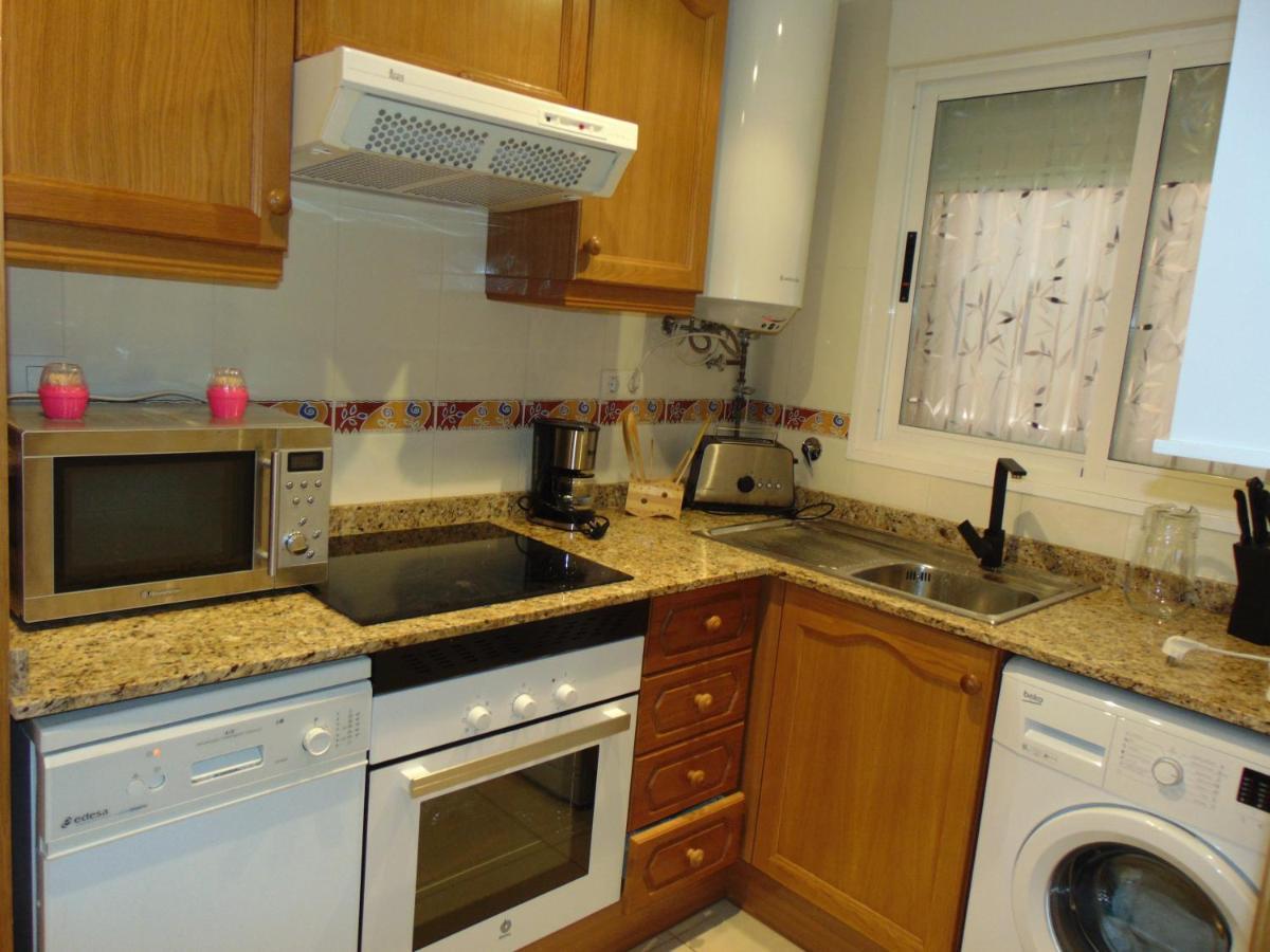 Apartamentos Varios Con 2 Dorm En Marina Dor , La Playa De Amplaries 47 , Vista Lateral Al Mar オロペサ・デル・マール エクステリア 写真